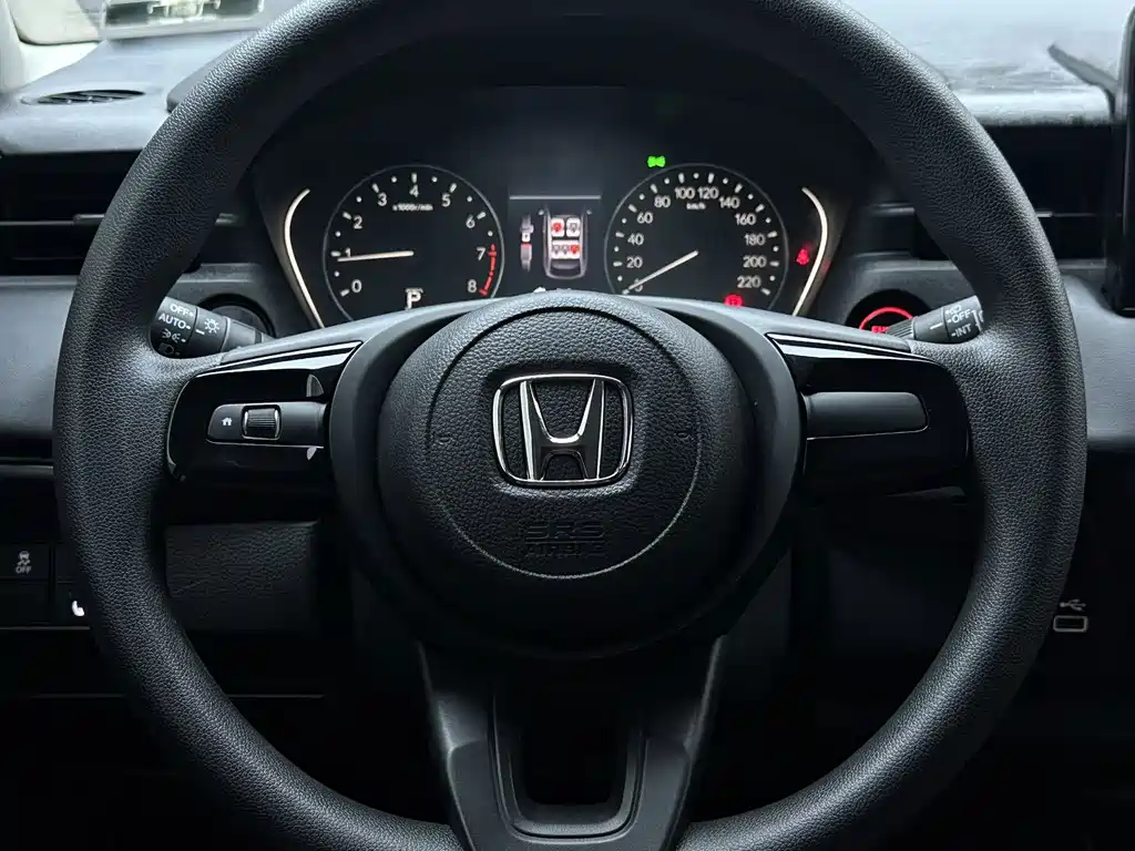 Honda Vezel 2023 — фото 12