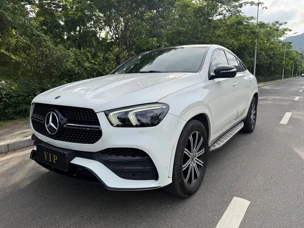 Mercedes-Benz GLE 2021 — фото 1