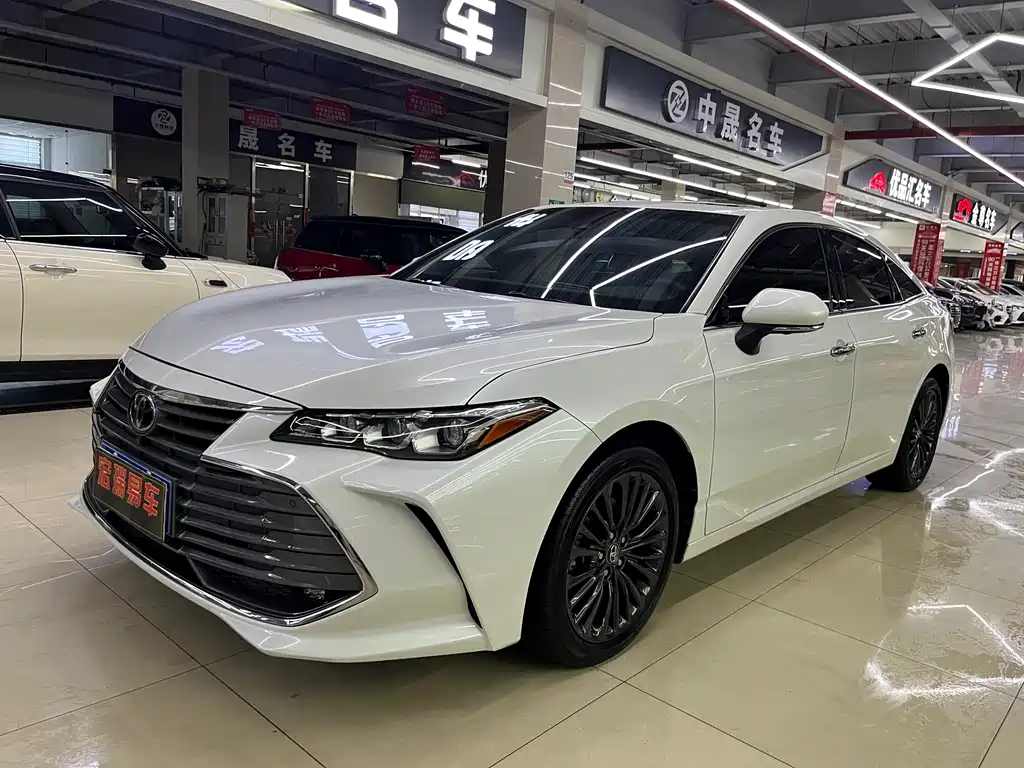 Toyota Avalon 2020 — фото 1