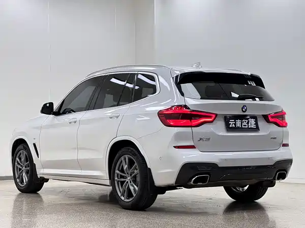BMW X3 2021