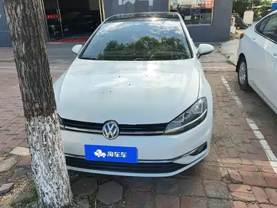Volkswagen Golf 2020