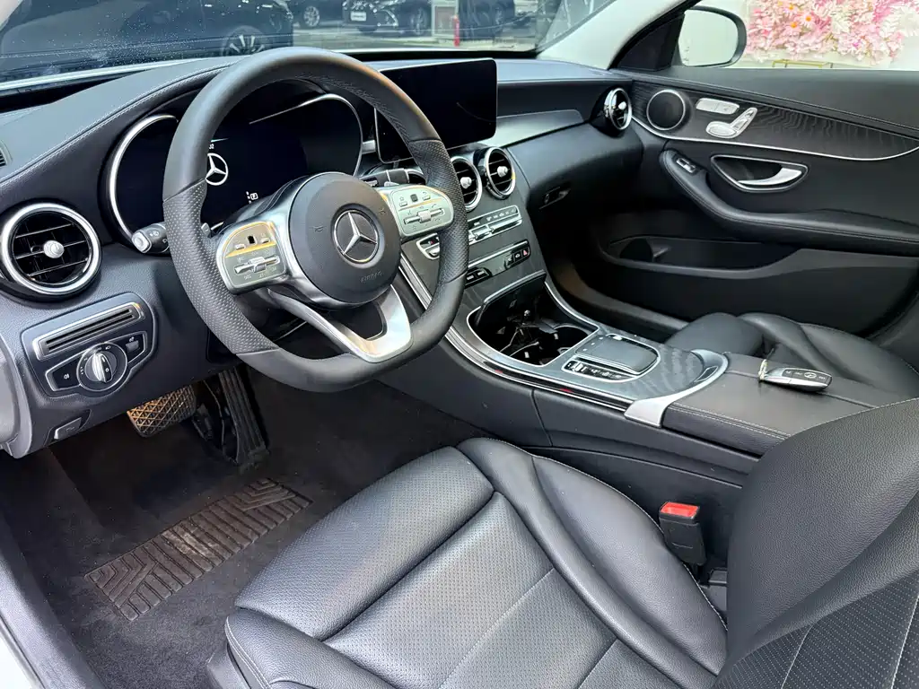 Mercedes-Benz C-Class 2021 — фото 13