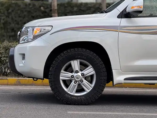 Toyota Land Cruiser 2015