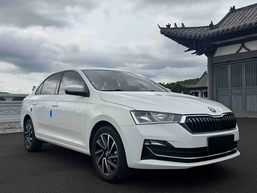 Skoda Rapid 2022 — фото 3