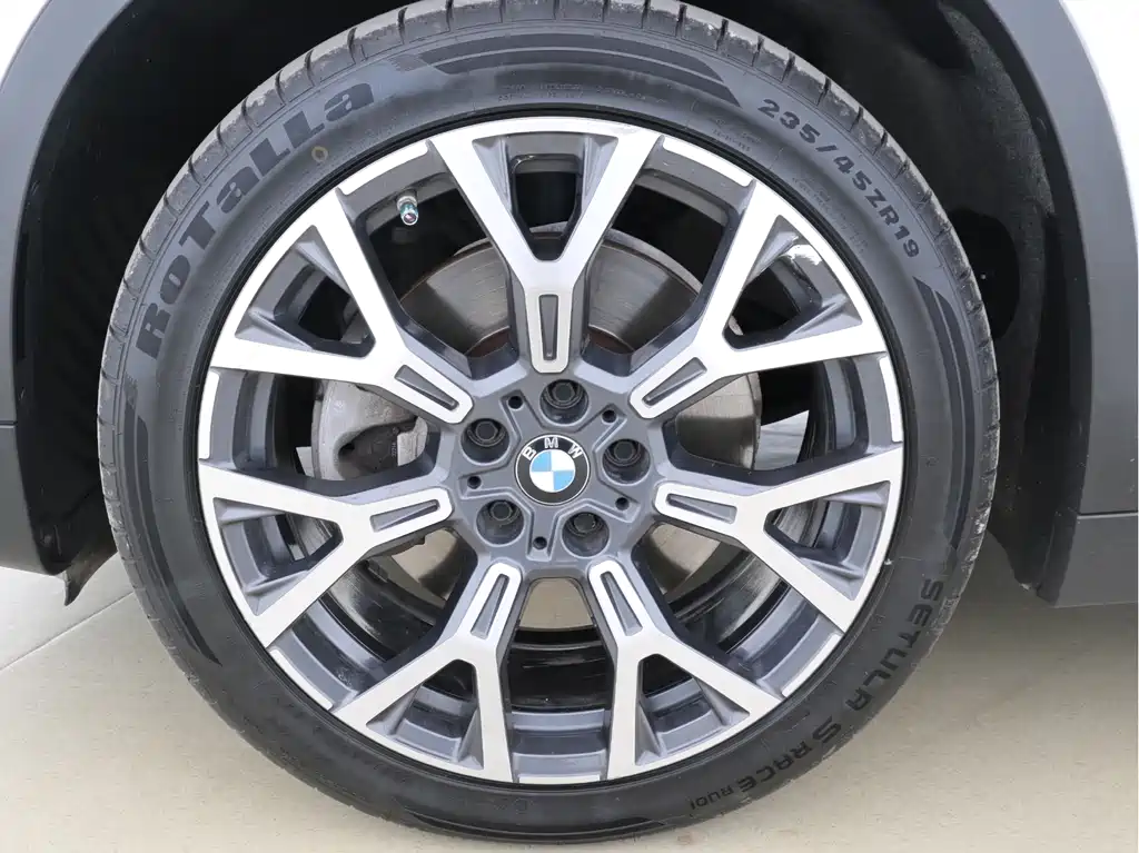 BMW X1 2023 — фото 9