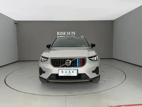 Volvo XC40 2023