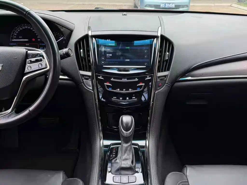 Cadillac ATS-L 2019 — фото 14