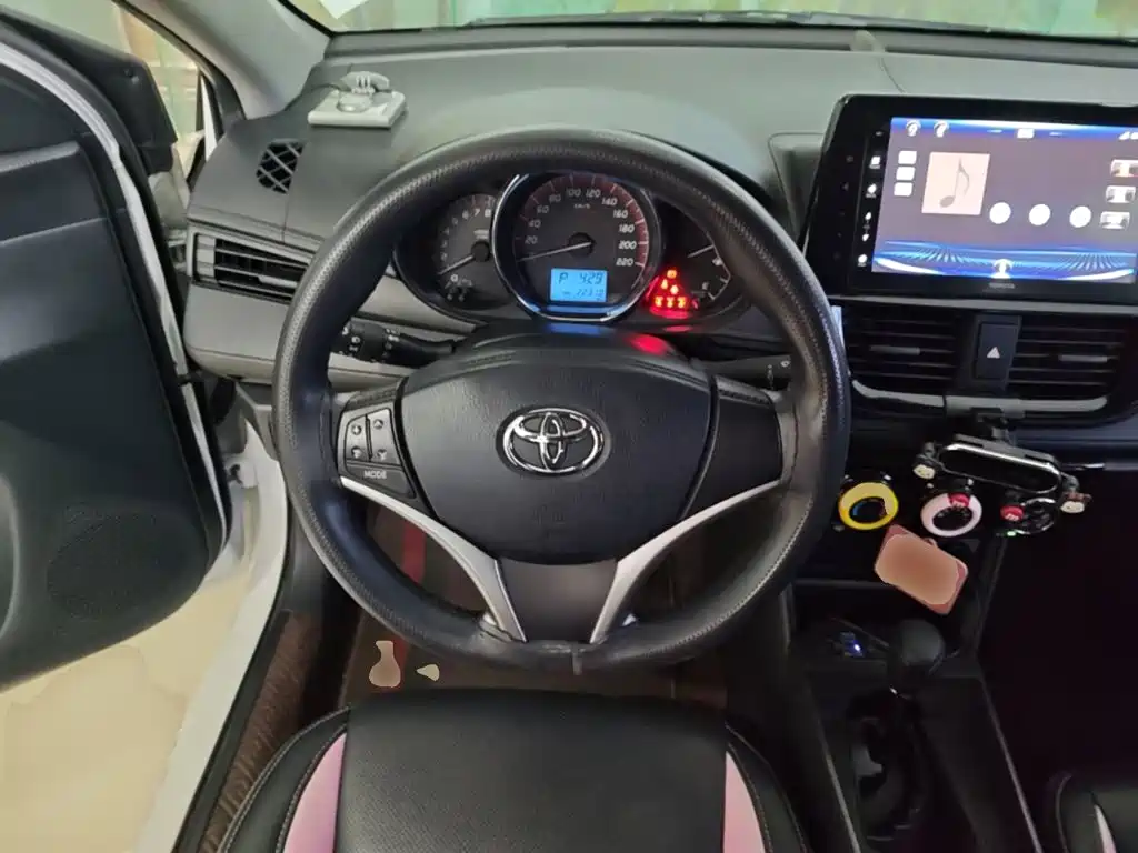Toyota Vios 2023 — фото 11