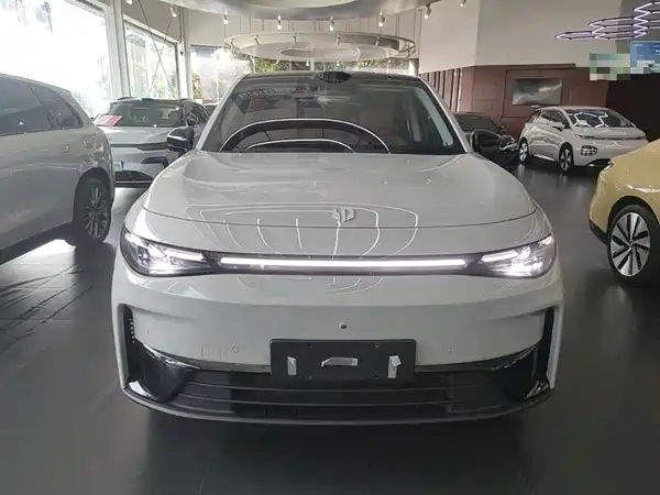 Leapmotor C10 2025