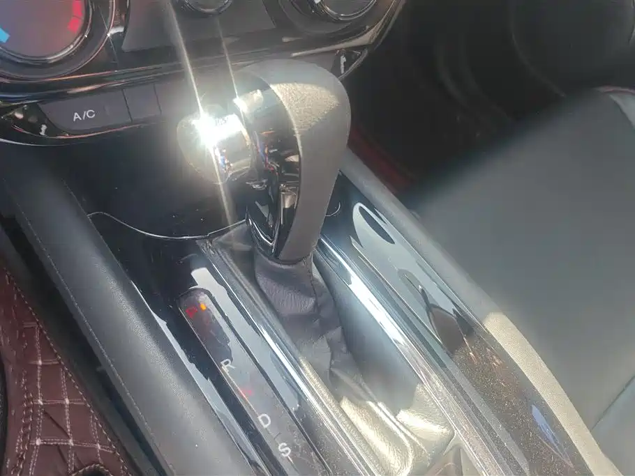 Honda Vezel 2018 — фото 16