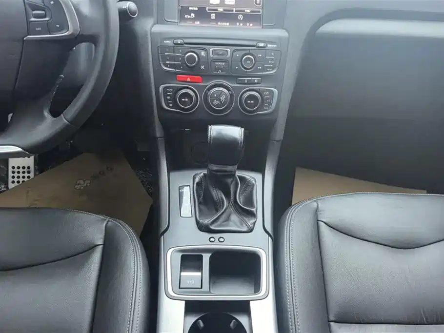 Citroen C4L 2017 — фото 16