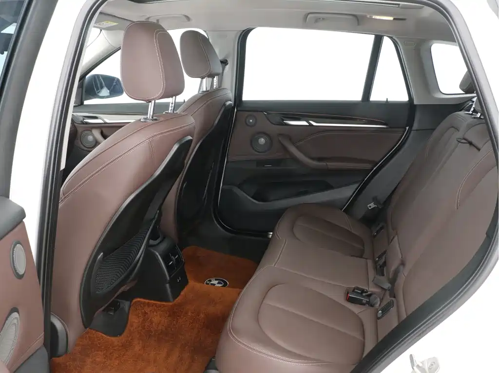BMW X1 2023 — фото 11