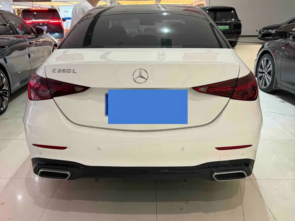 Mercedes-Benz C-Class 2022 — фото 11