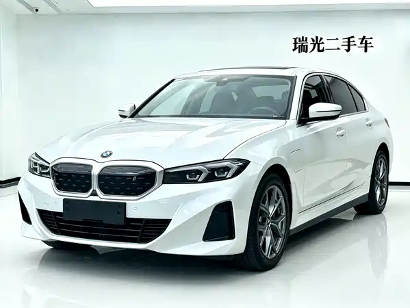 BMW i3 2022