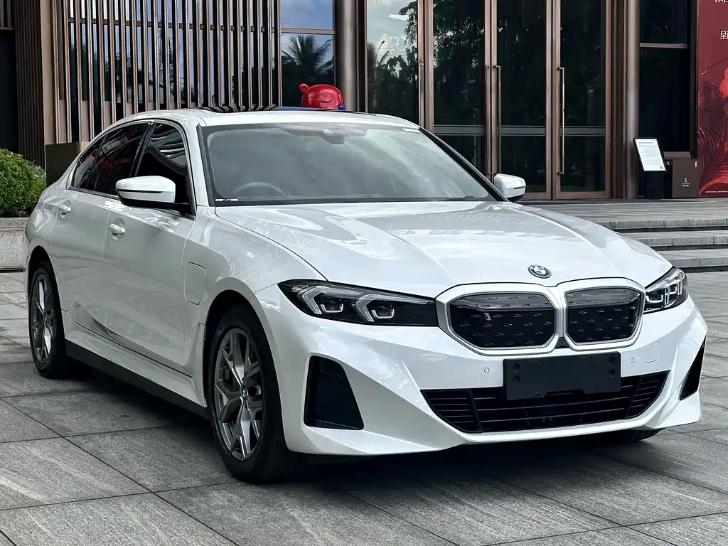 BMW i3 2022