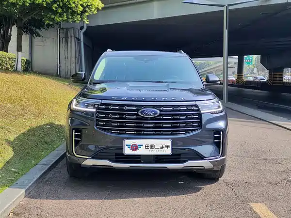 Ford Explorer 2023