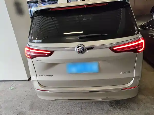 Buick GL8 2021