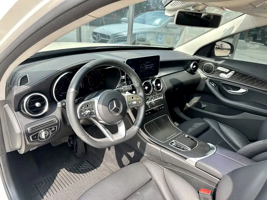 Mercedes-Benz C-Class 2020 — фото 3