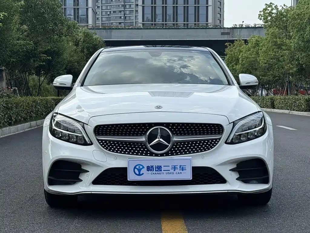 Mercedes-Benz C-Class 2019 — фото 2