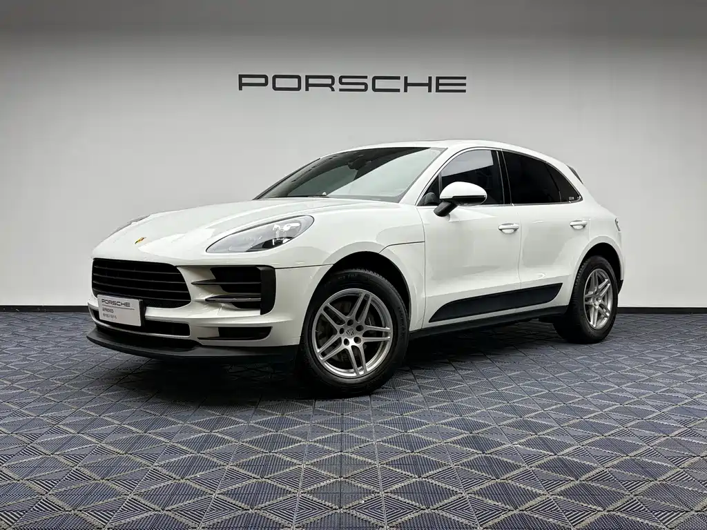 Porsche Macan 2021