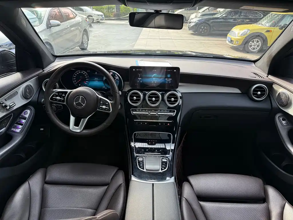 Mercedes-Benz GLC 2022