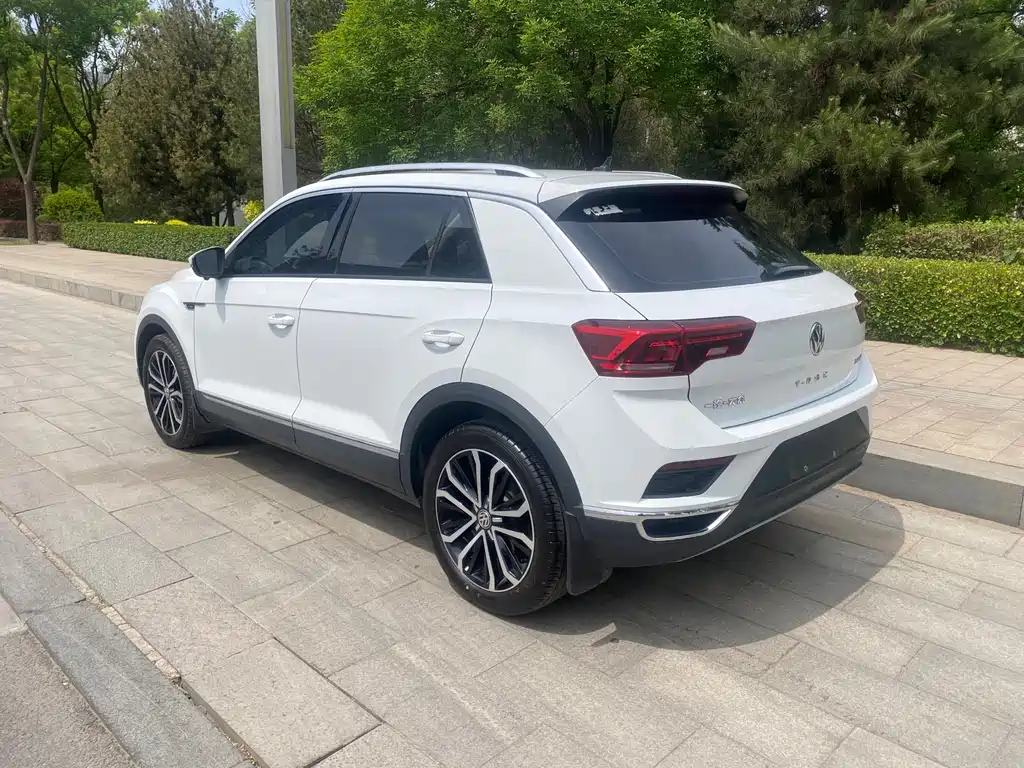 Volkswagen T-Roc 2020 — фото 3