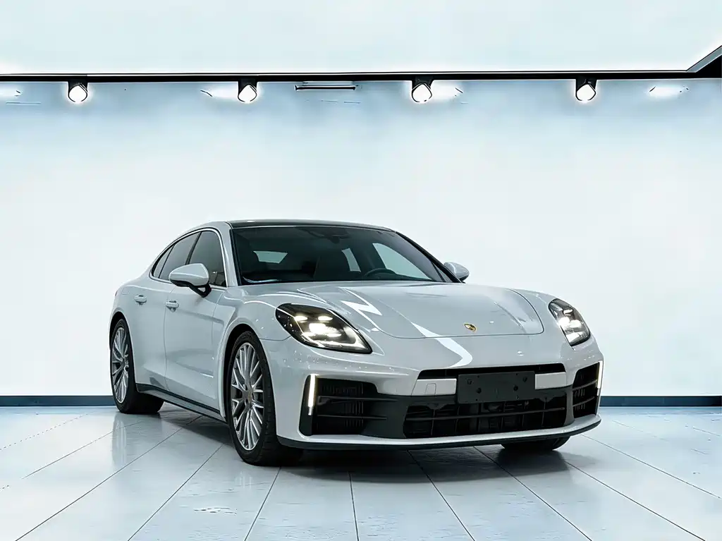 Porsche Panamera 2025 — фото 3