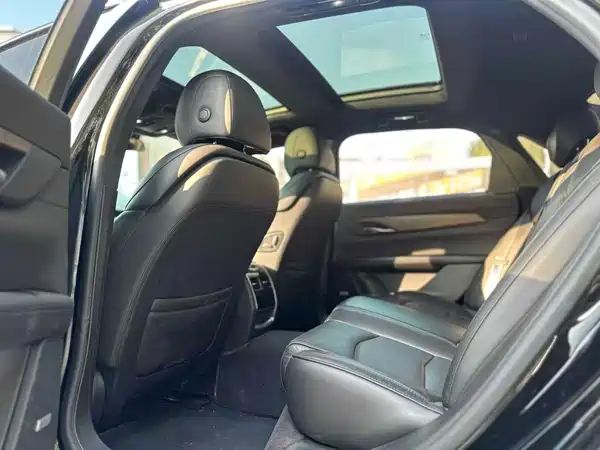 Cadillac CT6 2018