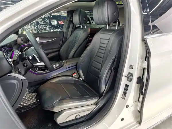 Mercedes-Benz E-Class 2019