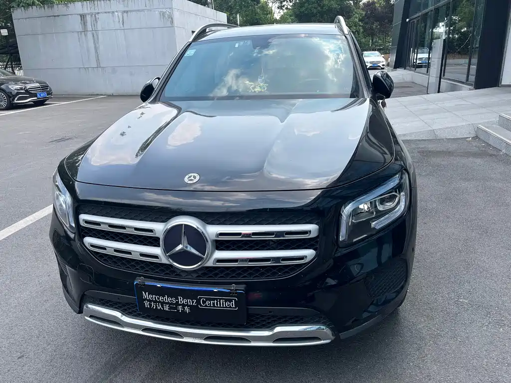 Mercedes-Benz GLB 2021 — фото 1