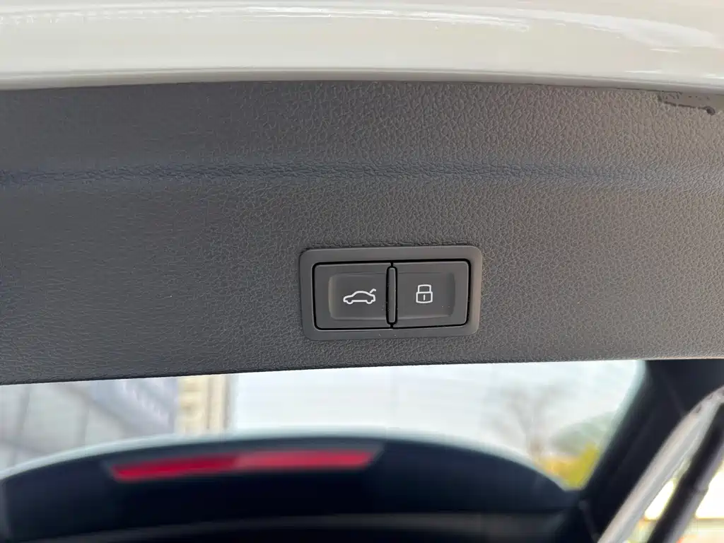 Audi Q3 Sportback 2022 — фото 29