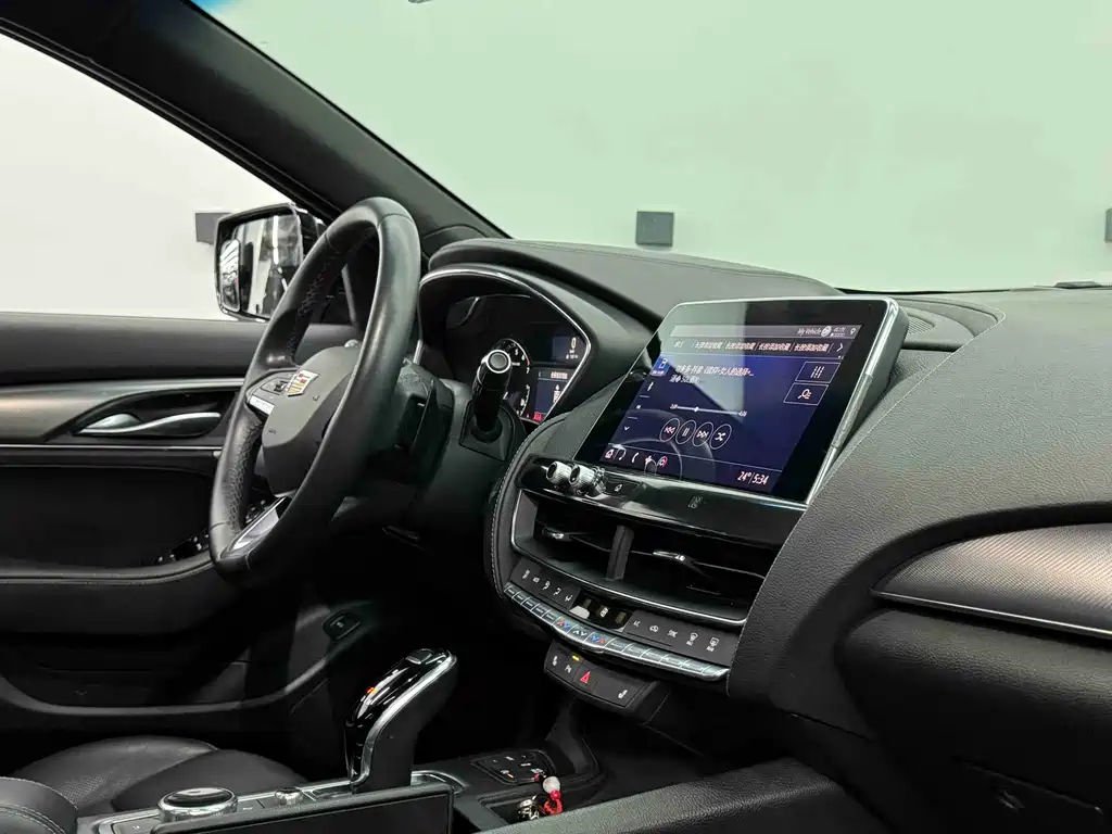 Cadillac CT5 2020 — фото 12