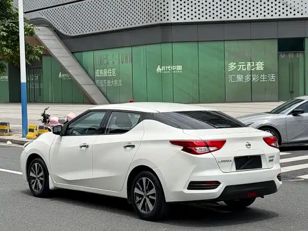 Nissan Bluebird 2021