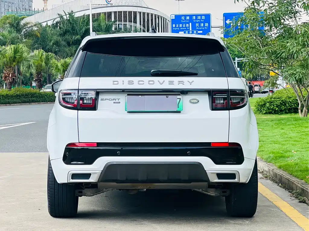 Land Rover Discover New Energy For Sports 2022 — фото 10