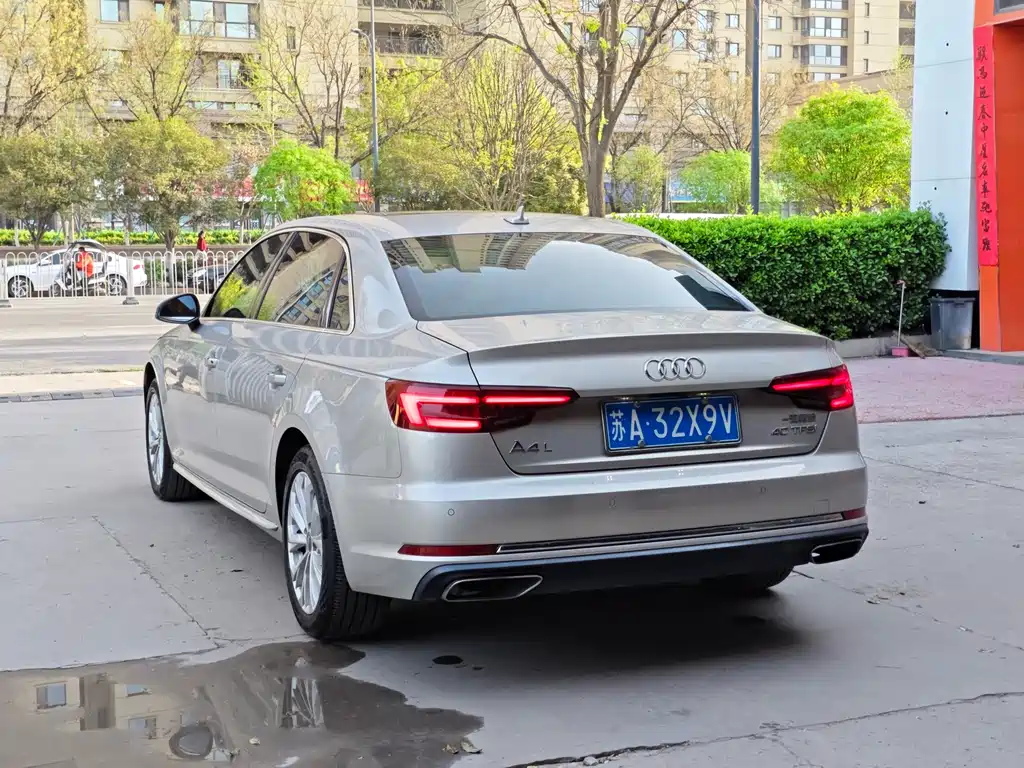 Audi A4L 2019 — фото 13