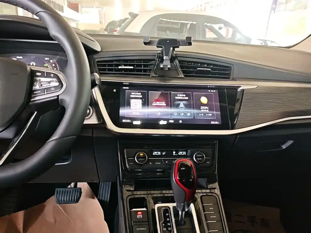 Geely Emgrand GS 2020 — фото 13