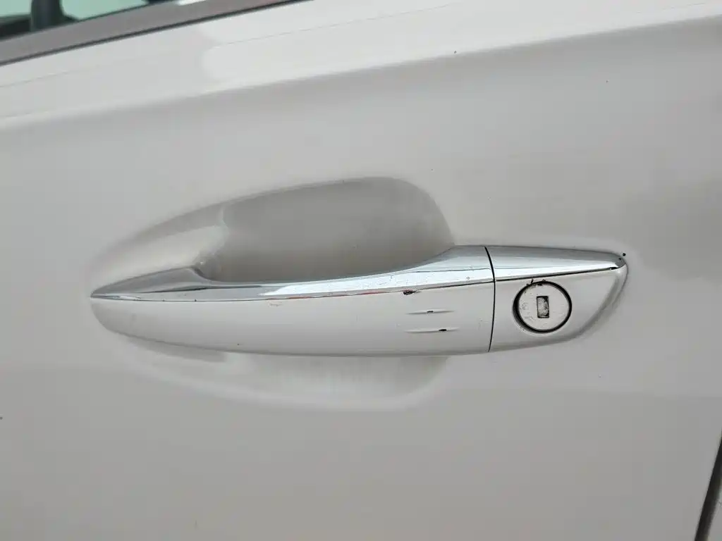 Peugeot 508 2015 — фото 18