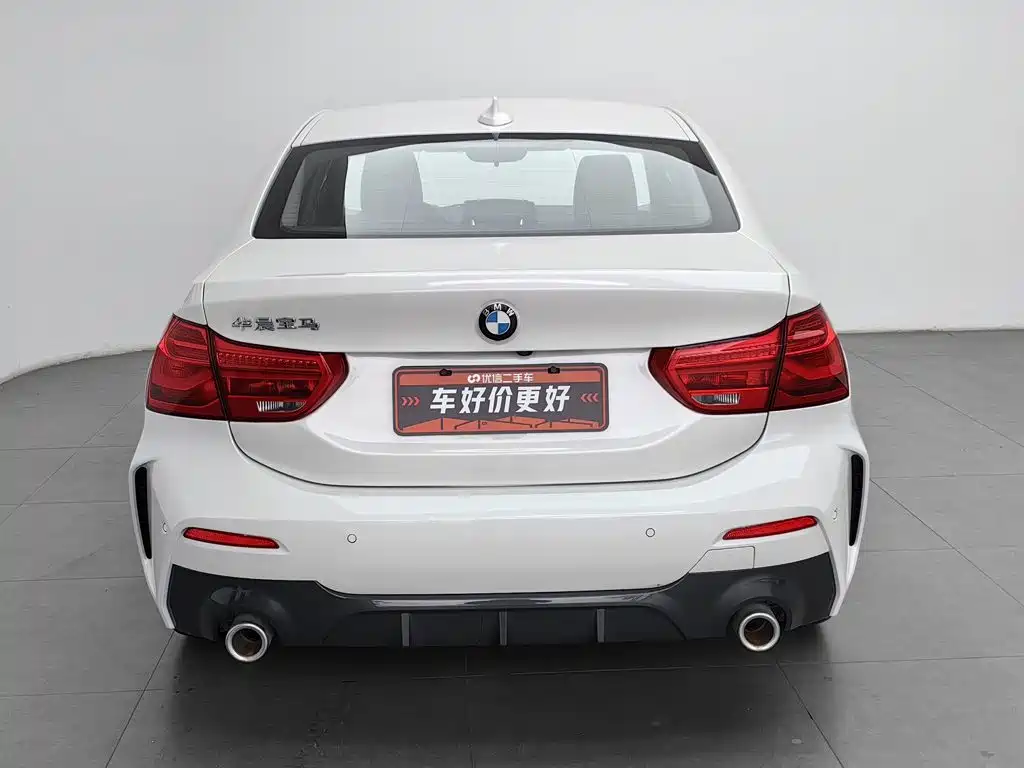 BMW 1 Series 2023