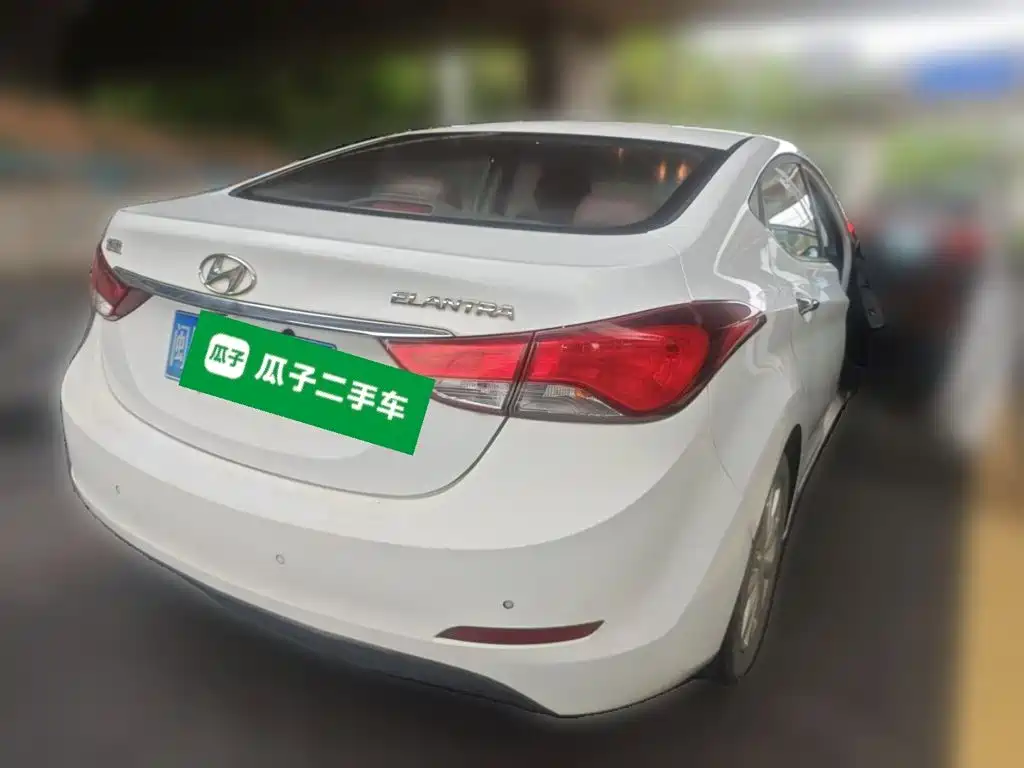 Hyundai Elantra 2016