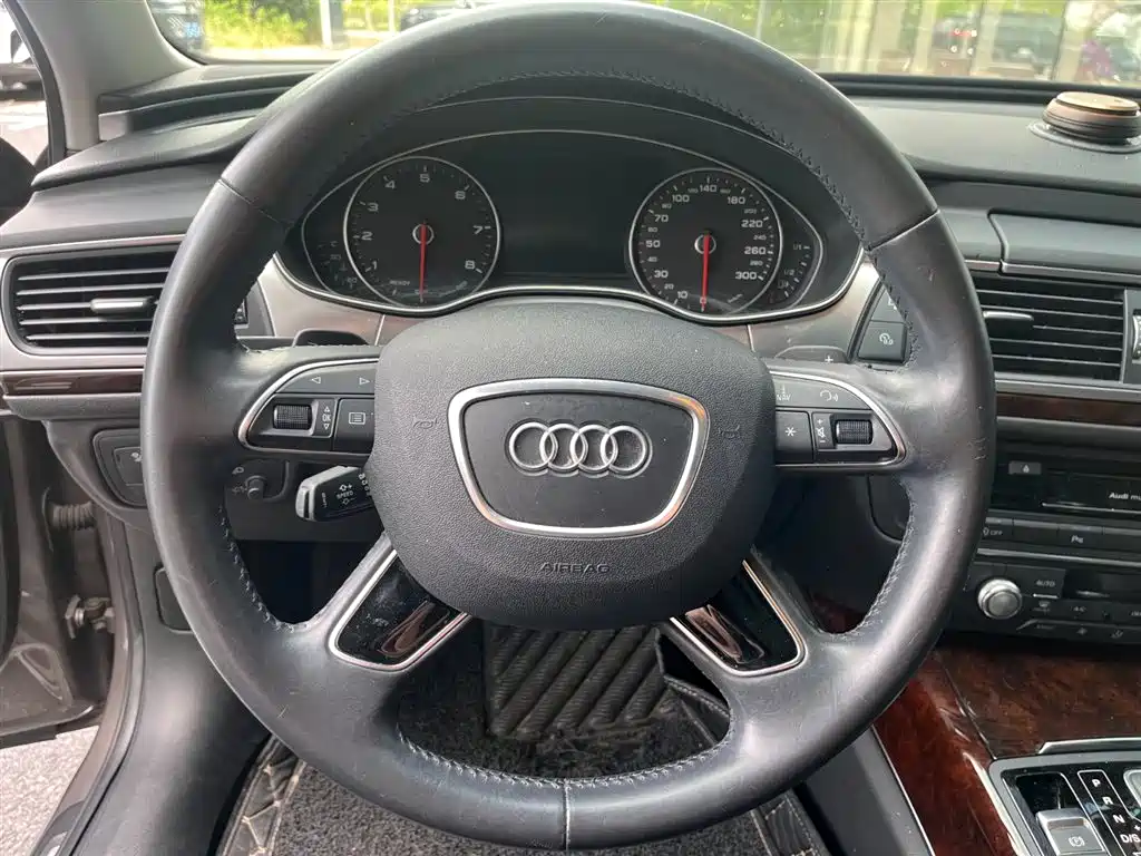 Audi A6L 2017 — фото 11