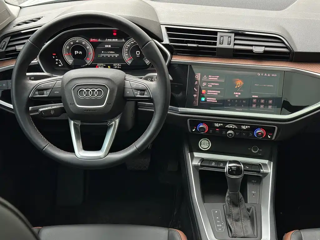 Audi Q3 2022 — фото 15