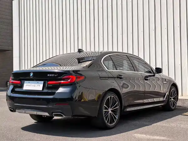 BMW 5 Series 2022