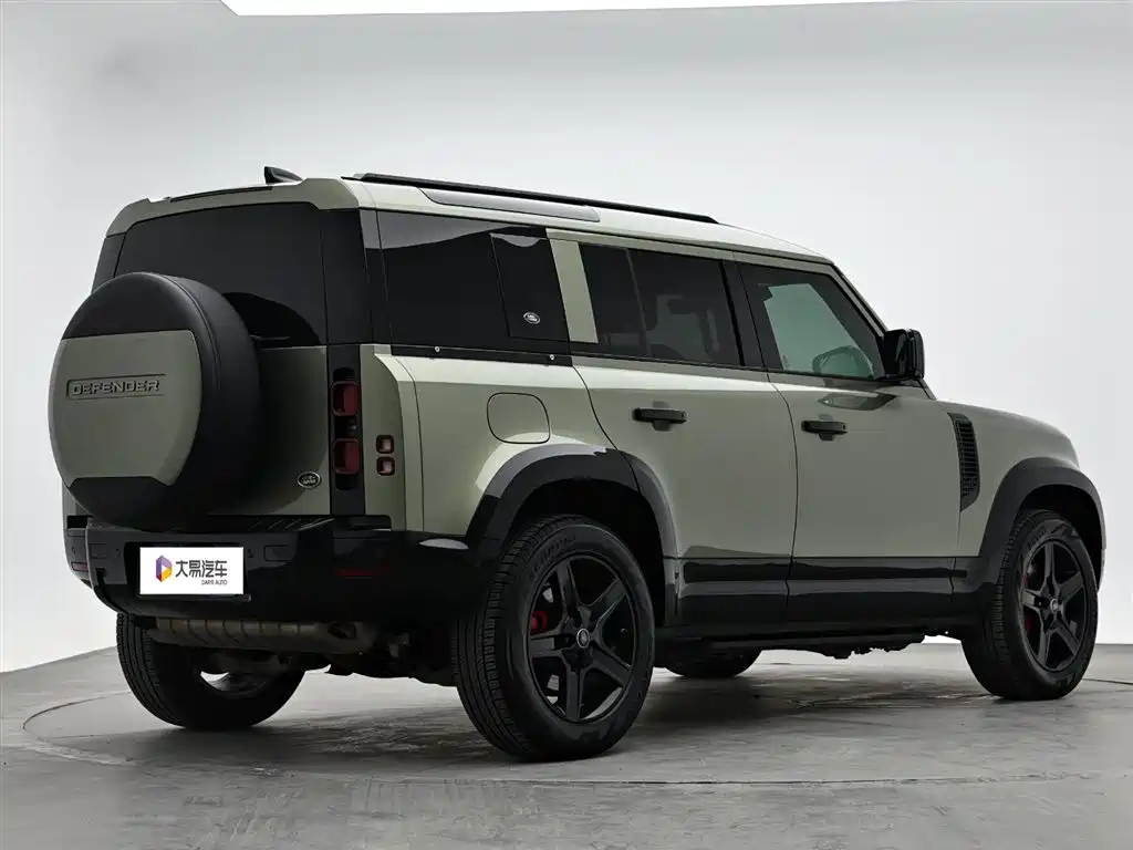 Land Rover Defender 2021 — фото 3