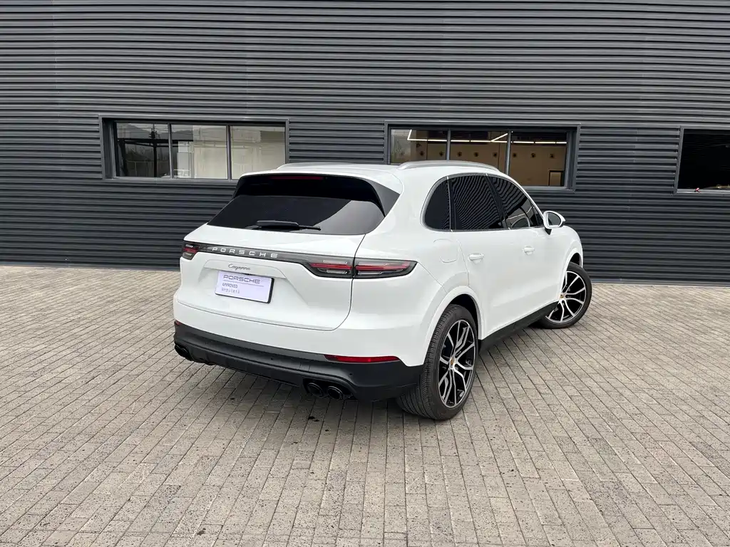 Porsche Cayenne 2022 — фото 4