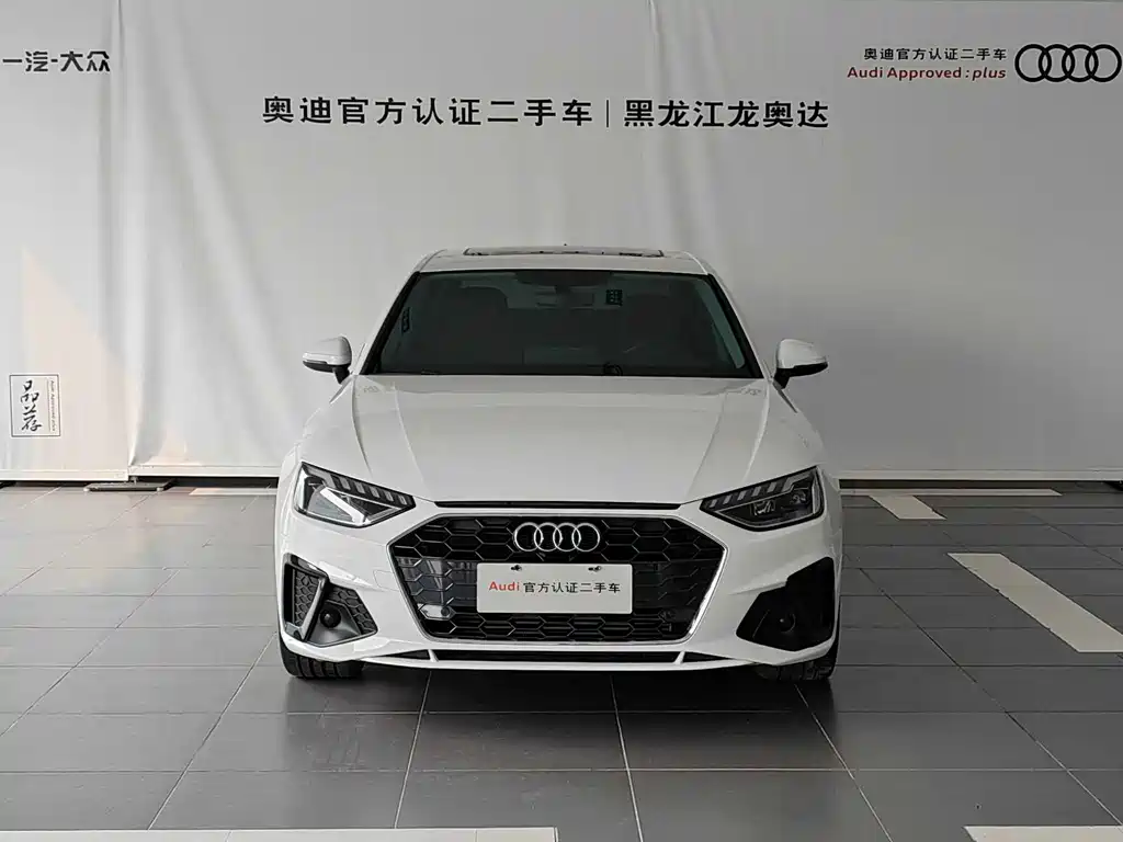 Audi A4L 2022 — фото 2