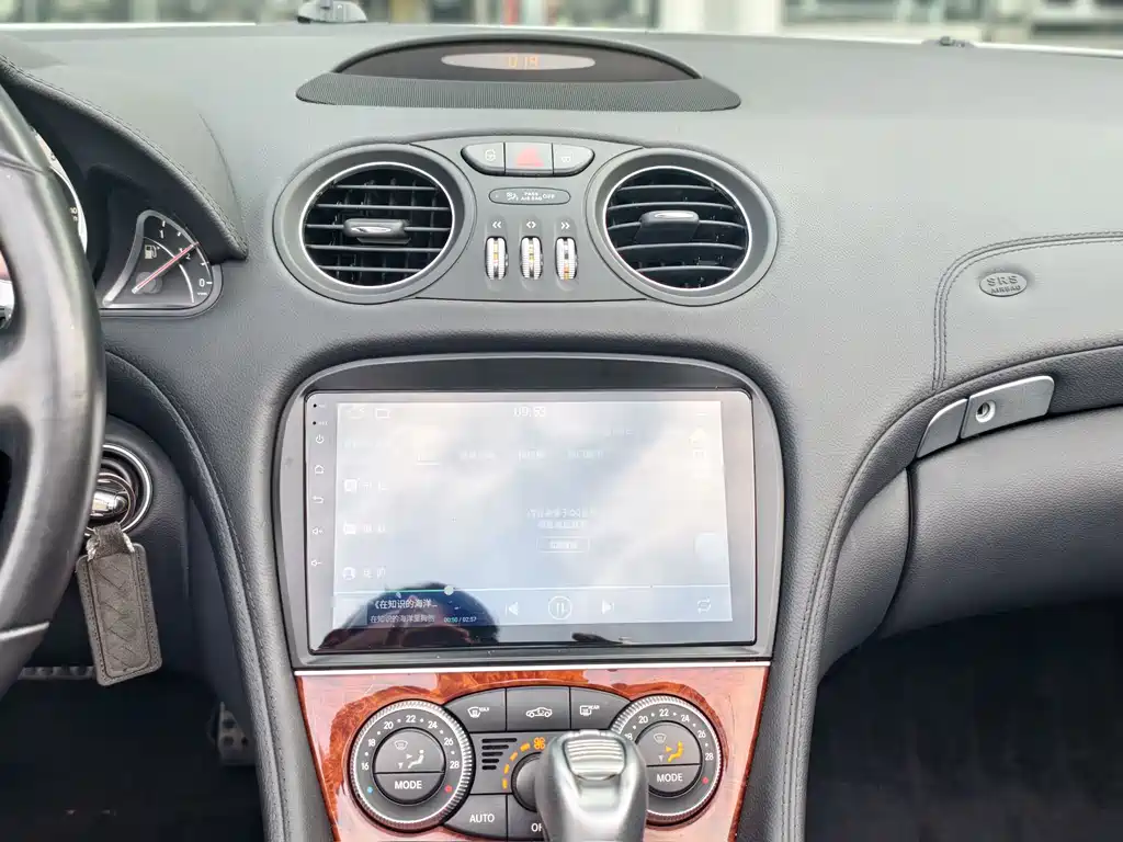 Mercedes-Benz SL-Class 2012 — фото 13