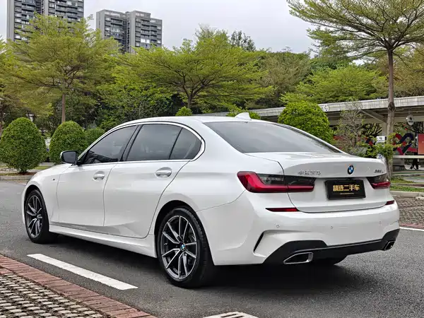 BMW 3 Series 2022