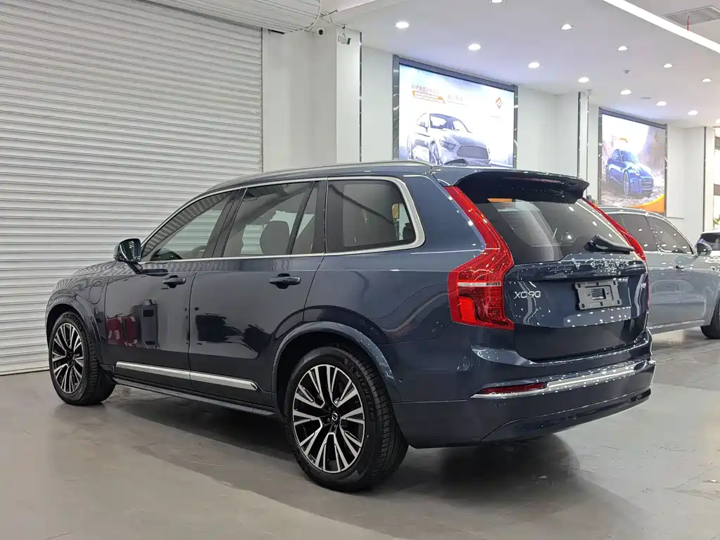 Volvo XC90 PHEV 2024 — фото 5