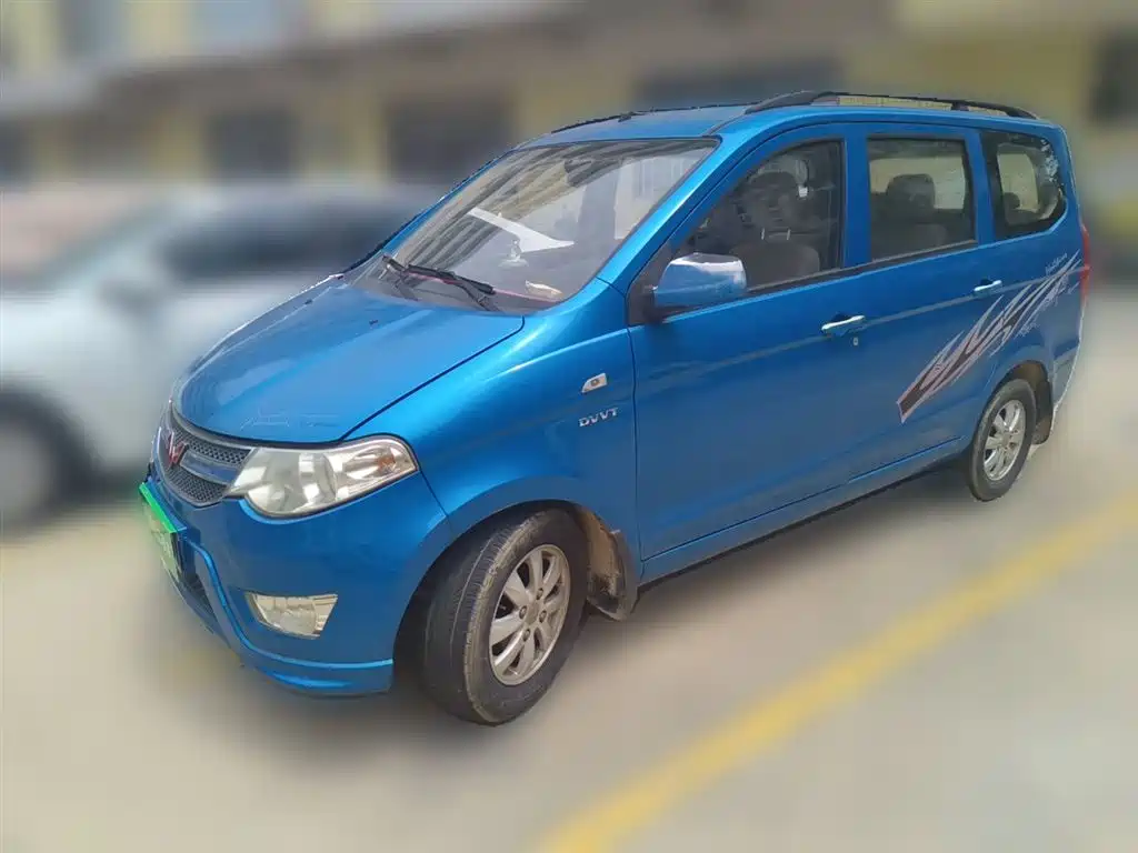Wuling Hongguang 2014 — фото 2