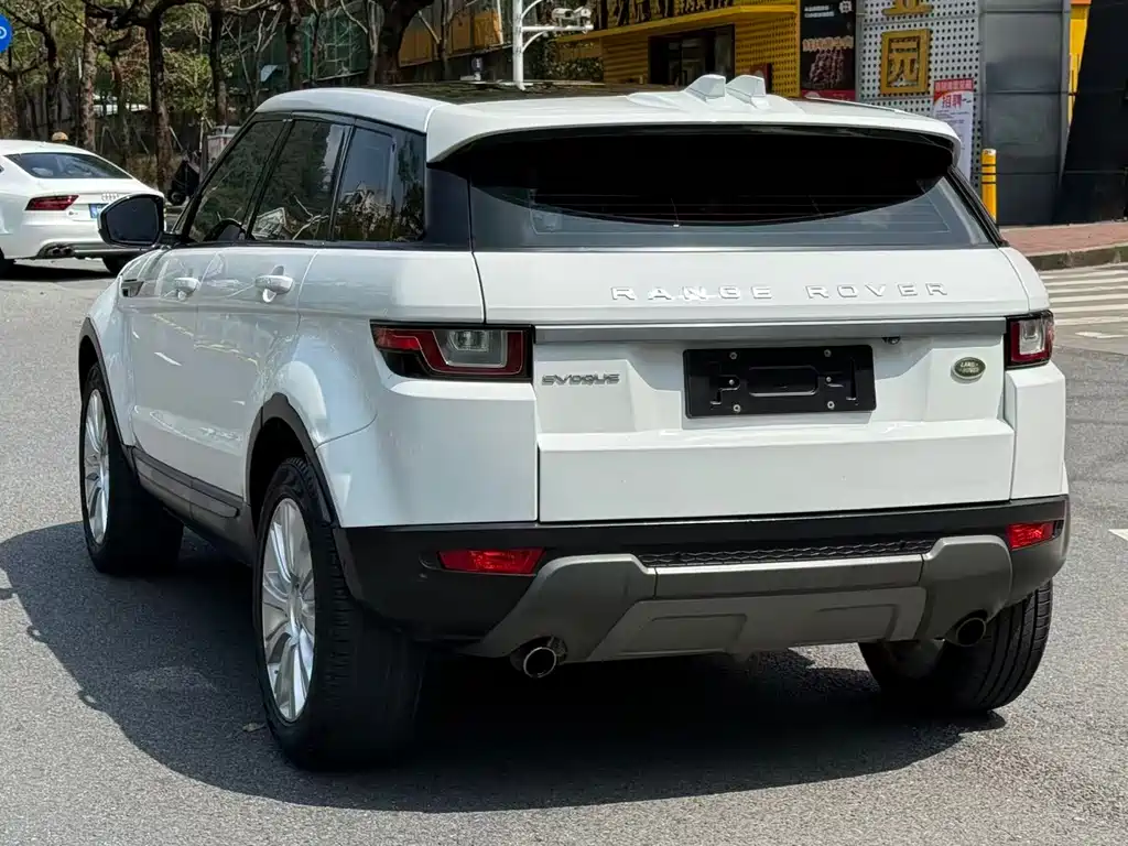 Land Rover Evoque 2018 — фото 6